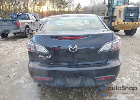 2011 Mazda 3 I z USA, uszkodzony, nr VIN JM1BL1VGXB1375211